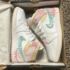 Jordan 1 mid "ice creams"
